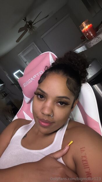 Squrtle / bigmotor123 nude photo #7