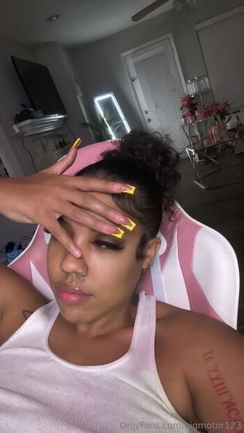 Squrtle / bigmotor123 nude photo #8