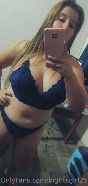 SEXTING fetishesh / bigtitsgirl25 nude photo #7