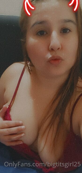 SEXTING fetishesh / bigtitsgirl25 nude photo #11