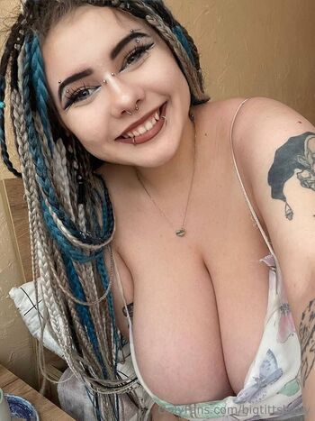 𝐃𝐚𝐧𝐚 𝐁𝐢𝐠 𝐓𝐢𝐭𝐬 / bigtittsbaby nude photo #33