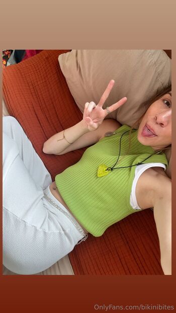 Bella Jad / bikinibites / bella.little3 / sugarbeanxoxo nude photo #32