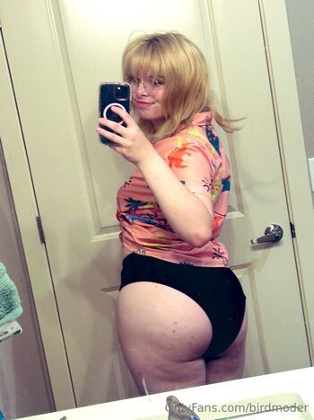 AspenAfterDar / birdmoder nude photo #3