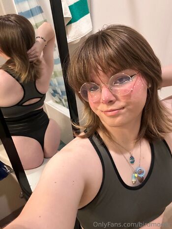 AspenAfterDar / birdmoder nude photo #20