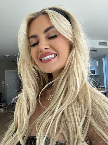 Ryan / bitesbabe nude photo #24