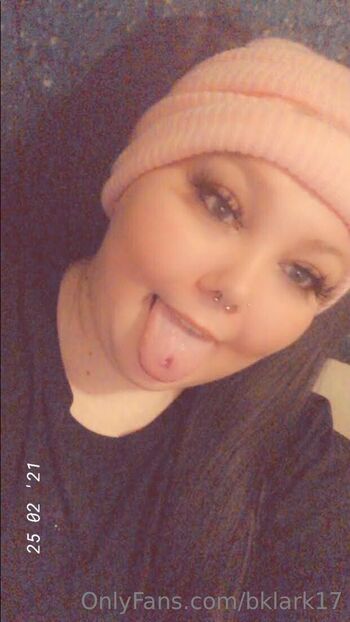 Mrs.klar / bklark17 nude photo #30