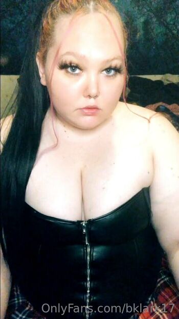 Mrs.klar / bklark17 nude photo #35