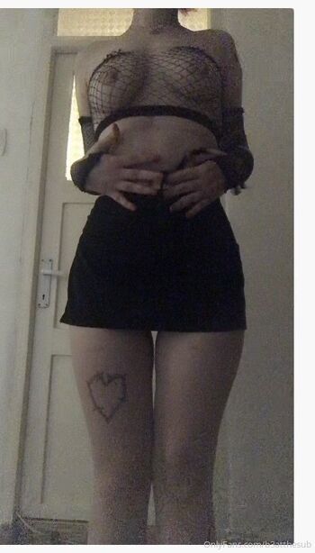 bloodyh0e / bl0odyhoes nude photo #12