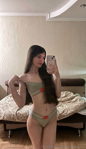 bunn / black_bunny1 nude photo #10