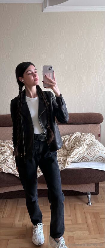 bunn / black_bunny1 nude photo #26