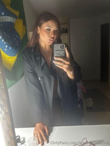 Anna / blackpearlanna nude photo #9