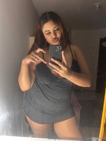 Anna / blackpearlanna nude photo #34