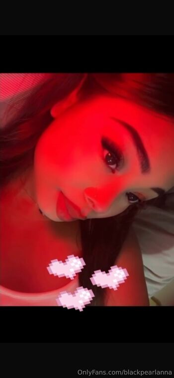 Anna / blackpearlanna nude photo #37