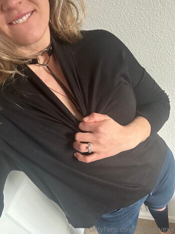 Bratty Sub Sky / blackskyexx nude photo #26