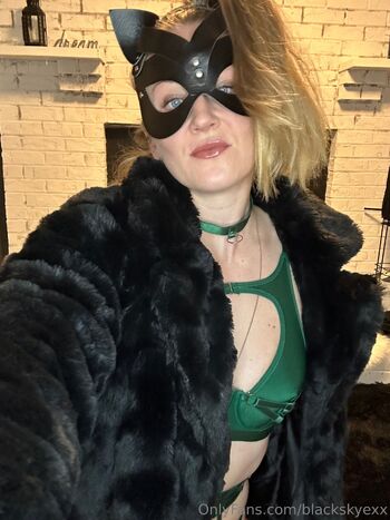 Bratty Sub Sky / blackskyexx nude photo #29