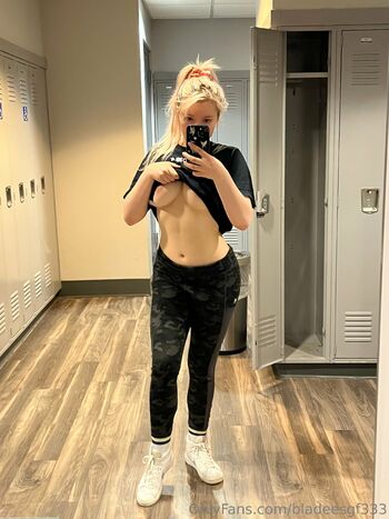 bladeesgf fre / bladeesgf333 / bladeesgf / kittimatrix / bladeekitty nude photo #17