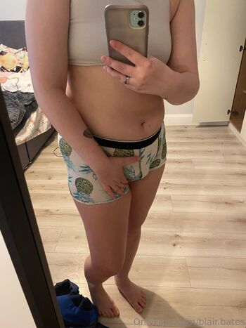 𝐁𝐋𝐀𝐈𝐑 / blair.bates nude photo #14