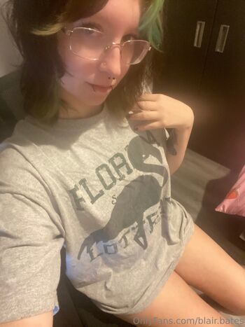 𝐁𝐋𝐀𝐈𝐑 / blair.bates nude photo #37