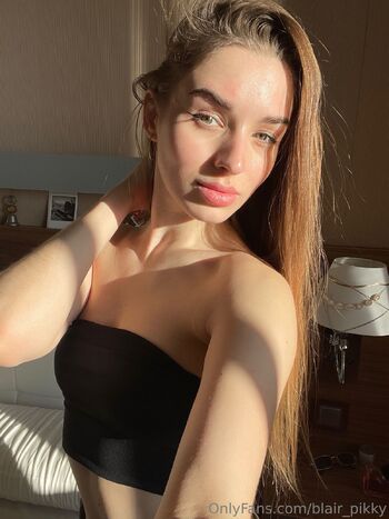 Olivi / blair_pikky nude photo #5
