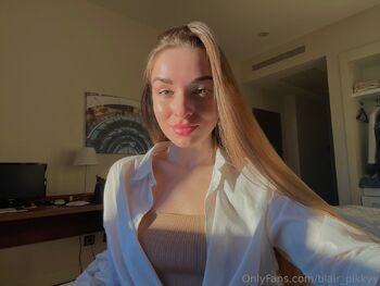 Olivia / blair_pikkyy nude photo #29
