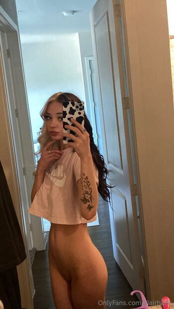 Blai / blairhaze nude photo #18