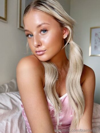Blair / blairjoness nude photo #9