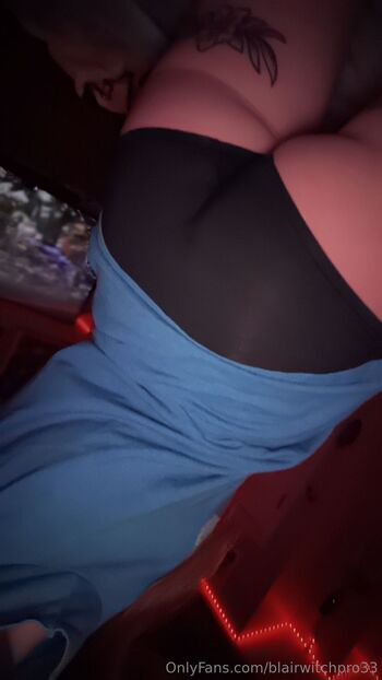 Blai / blairwitchpro33 nude photo #2