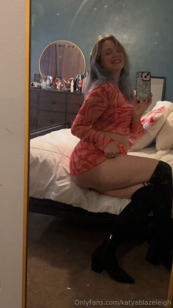 Blaze / blazebabyxo nude photo #39