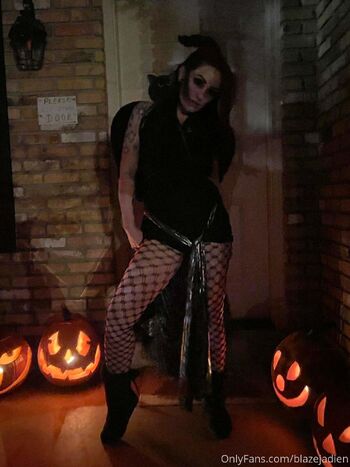 Jadien Blaz / blazejadien nude photo #16