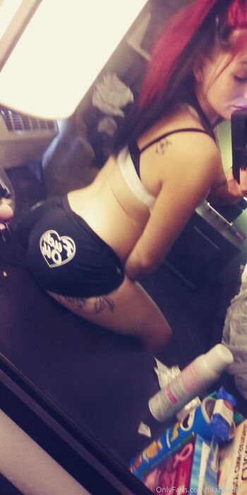 Jadien Blaz / blazejadien nude photo #18