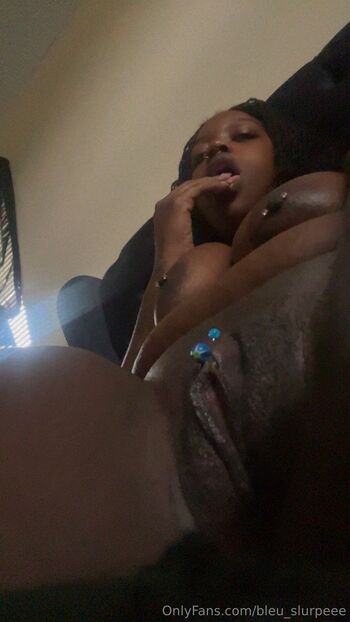 Thee Slurpologist / bleu_slurpeee nude photo #5