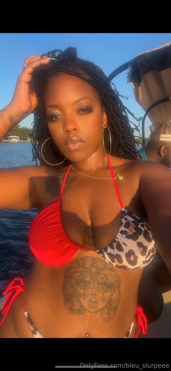 Thee Slurpologist / bleu_slurpeee nude photo #10