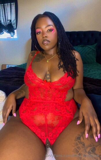 Thee Slurpologist / bleu_slurpeee nude photo #26