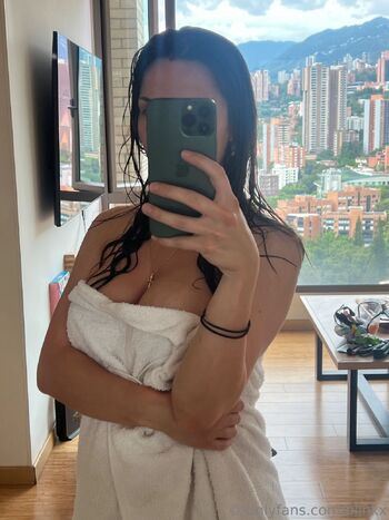 Liz / blinkx_free / blinkxreal nude photo #21