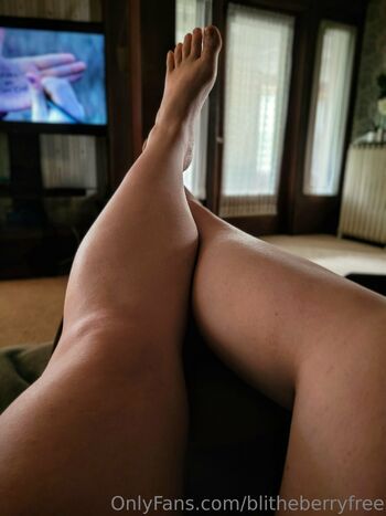 Honey B / blitheberryfree nude photo #12