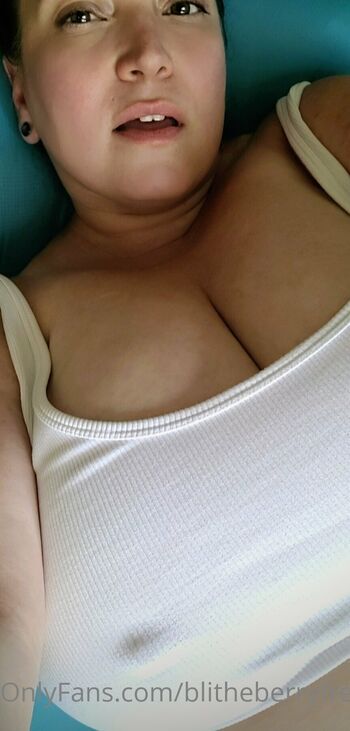 Honey B / blitheberryfree nude photo #17