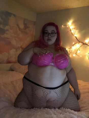 MamaLu / blitzybabyxo nude photo #16