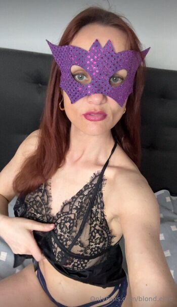 Blond Ellie / blond.ellie nude photo #3