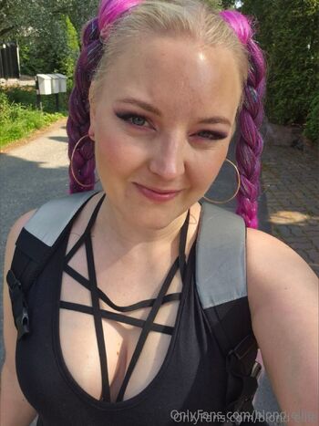 Blond Ellie / blond.ellie nude photo #31