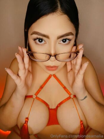 Amalia Boom / blondeamalia nude photo #31