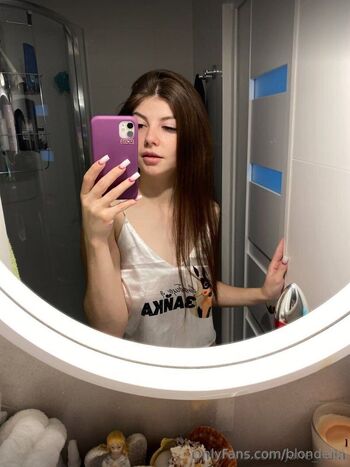 Lola Lol / blondelol nude photo #15