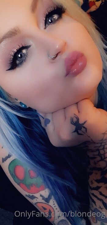 SpookyLittleSlt / blondeog nude photo #2