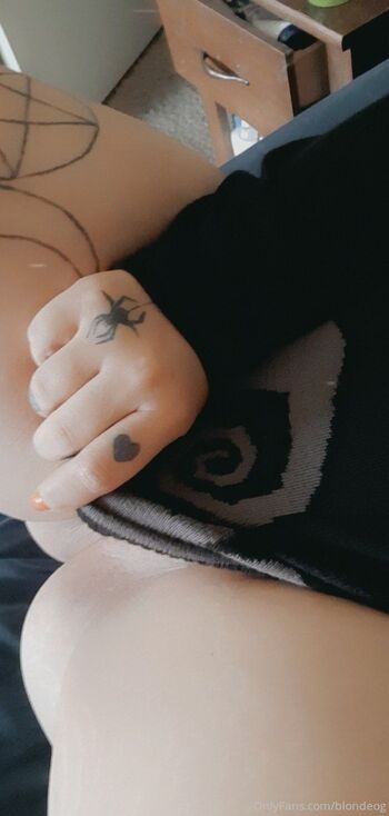 SpookyLittleSlt / blondeog nude photo #16