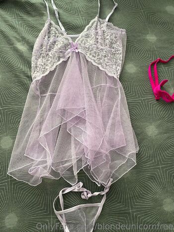 22 years HOT STUDENT MODE / blondeunicorn_student nude photo #12