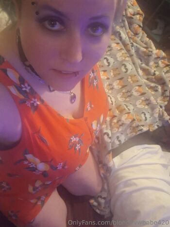 Shell / blondevwbabe420 / blondevwbabe nude photo #6