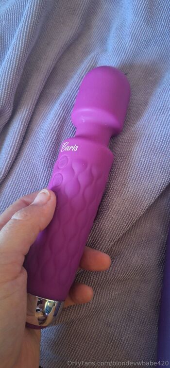 Shell / blondevwbabe420 / blondevwbabe nude photo #11