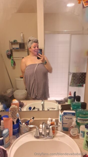 Shell / blondevwbabe420 / blondevwbabe nude photo #17