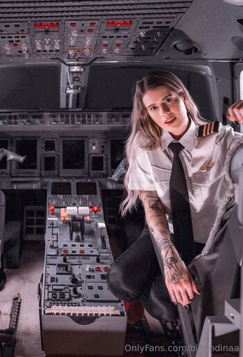 BlonDina / bloondinaa nude photo #27