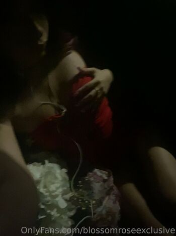 adriana / blossomroseexclusive / babyxadrii / babyyxadrii nude photo #19