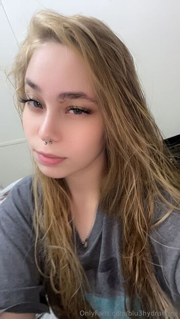 Hydrange / blu3hydrangea nude photo #15